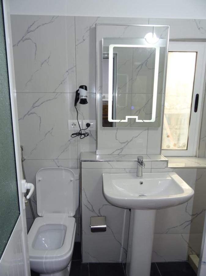 Guesthouse Riverside Берат Екстер'єр фото