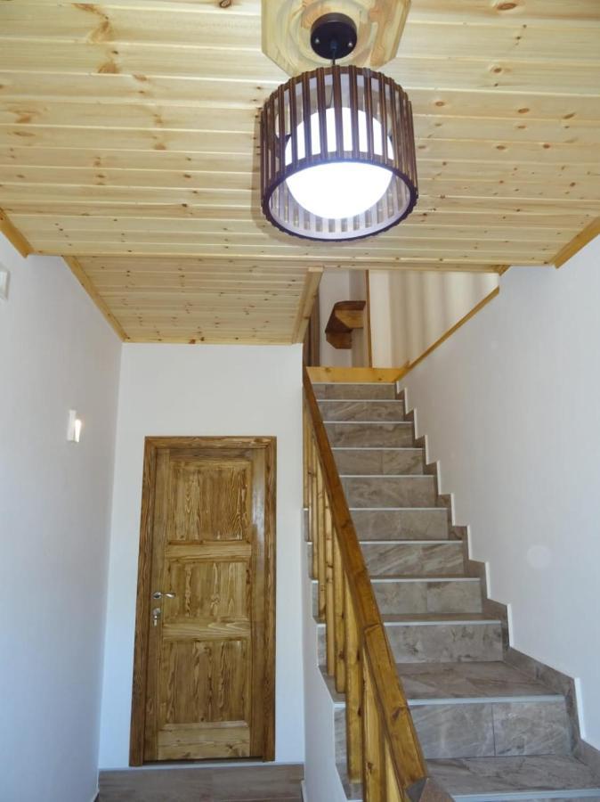 Guesthouse Riverside Берат Екстер'єр фото