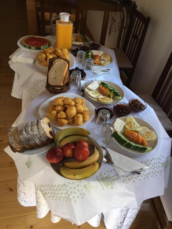 Guesthouse Riverside Берат Екстер'єр фото